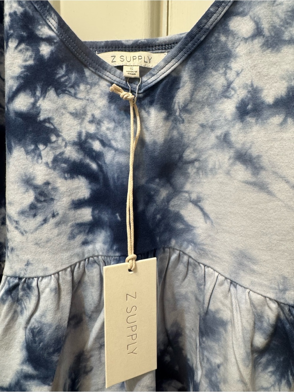 Z Supply Kona Cloud Babydoll Mini Dress Blue Tie Dye Bohemian - Picture 3 of 3